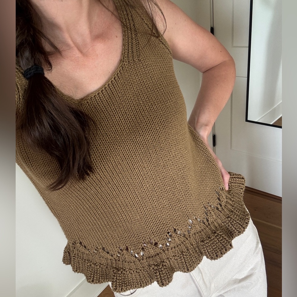 Neuflora Brown Knit Sleeveless Top